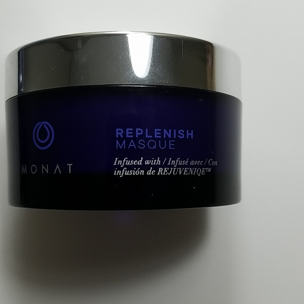 Monat Replenish Masque